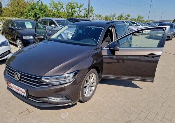 Volkswagen Passat cena 54900 przebieg: 148000, rok produkcji 2015 z Kazimierz Dolny małe 631